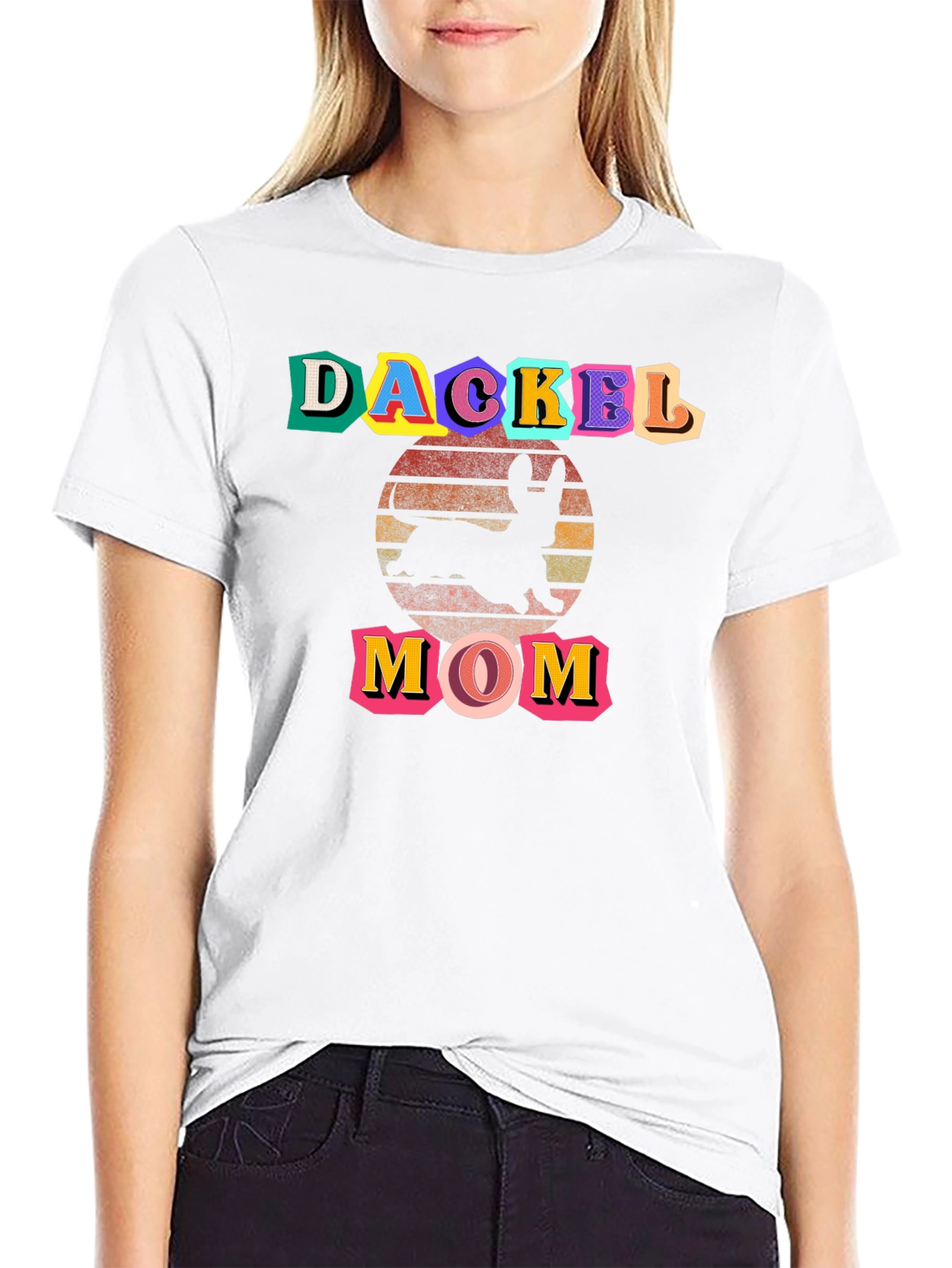 Dachshund Mom Black T-Shirt: Cute Dog Lover Tee