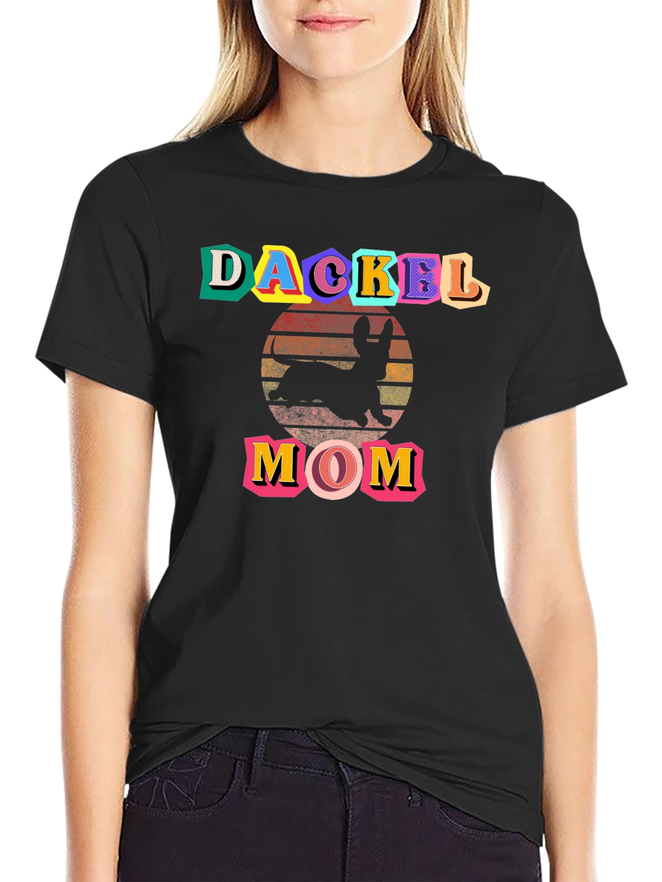 Dachshund Mom Black T-Shirt: Cute Dog Lover Tee