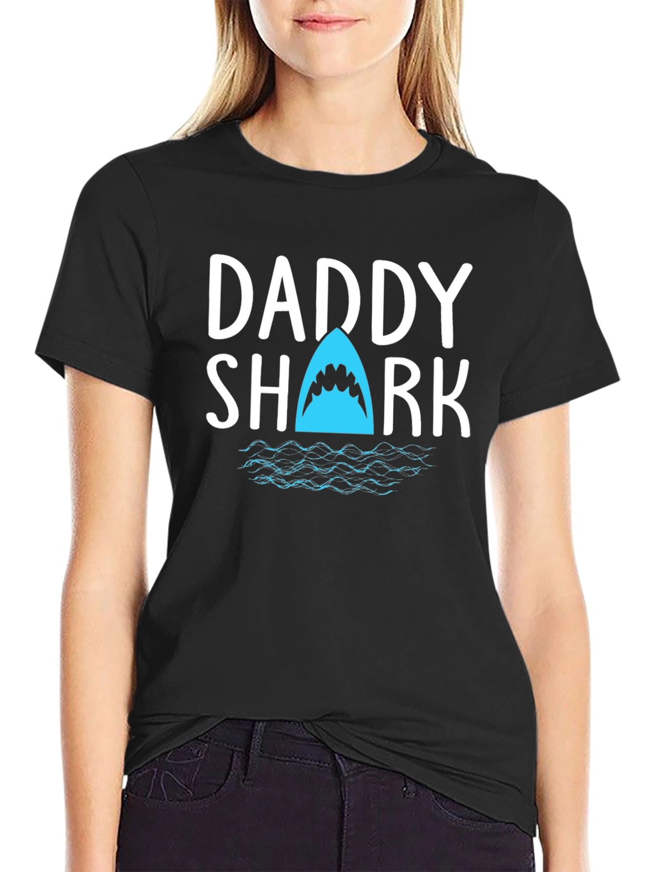 Daddy Shark T-Shirt - Fun Fathers Day Gift!