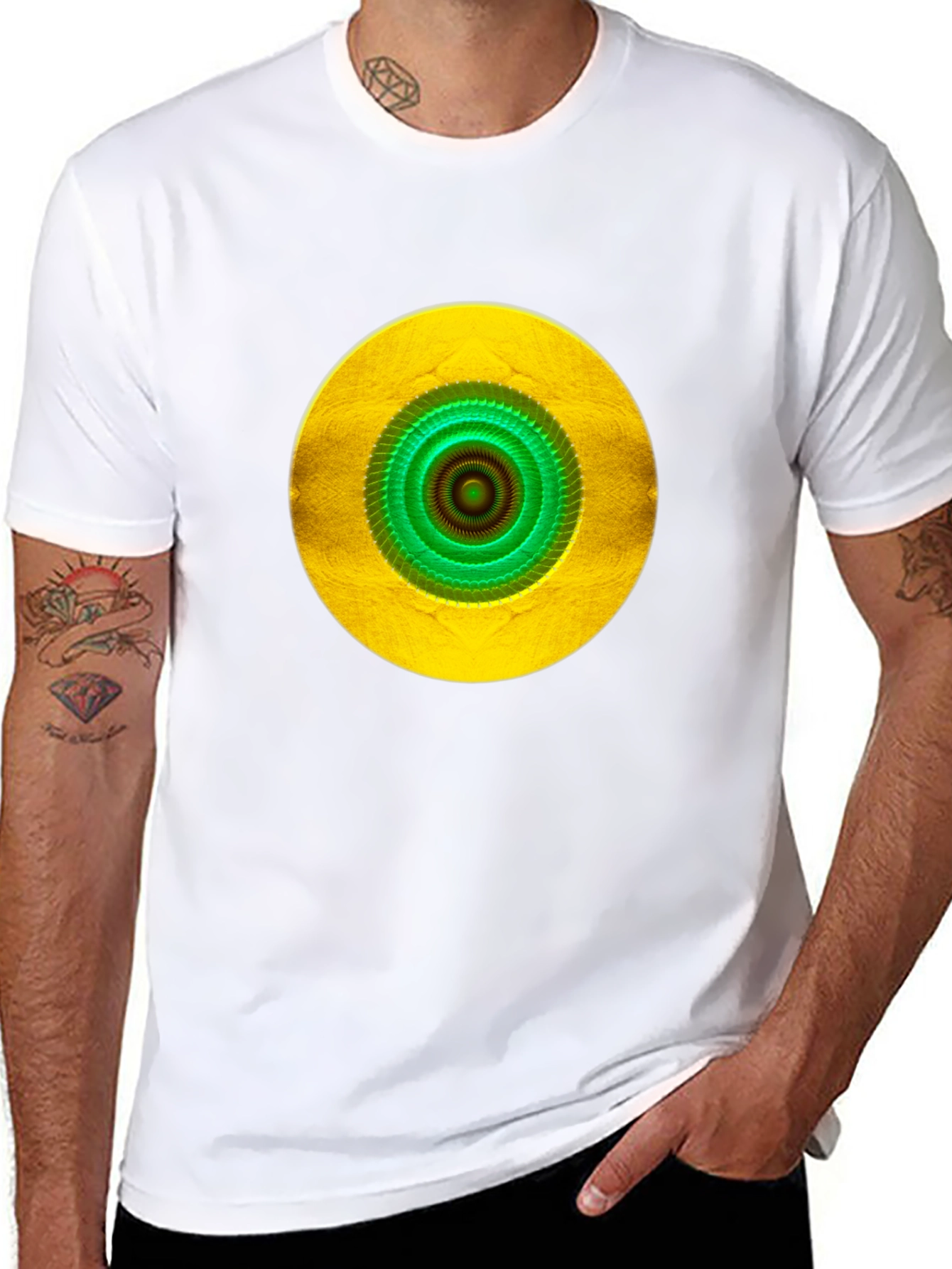 Vibrant Eye Graphic Tee - Black Cotton Blend