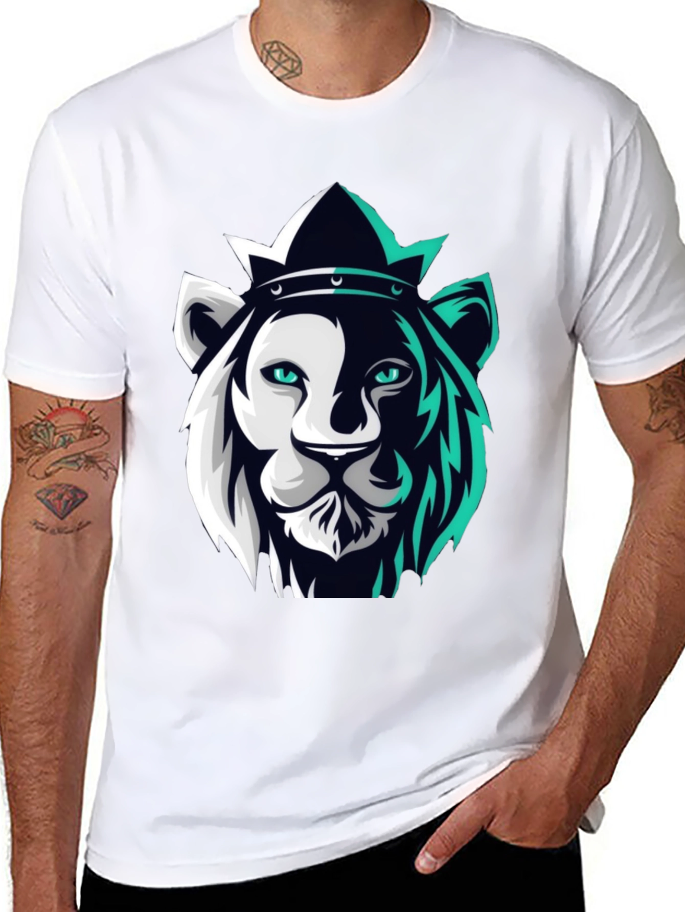 Lion King Graphic Tee - Modern Black T-Shirt