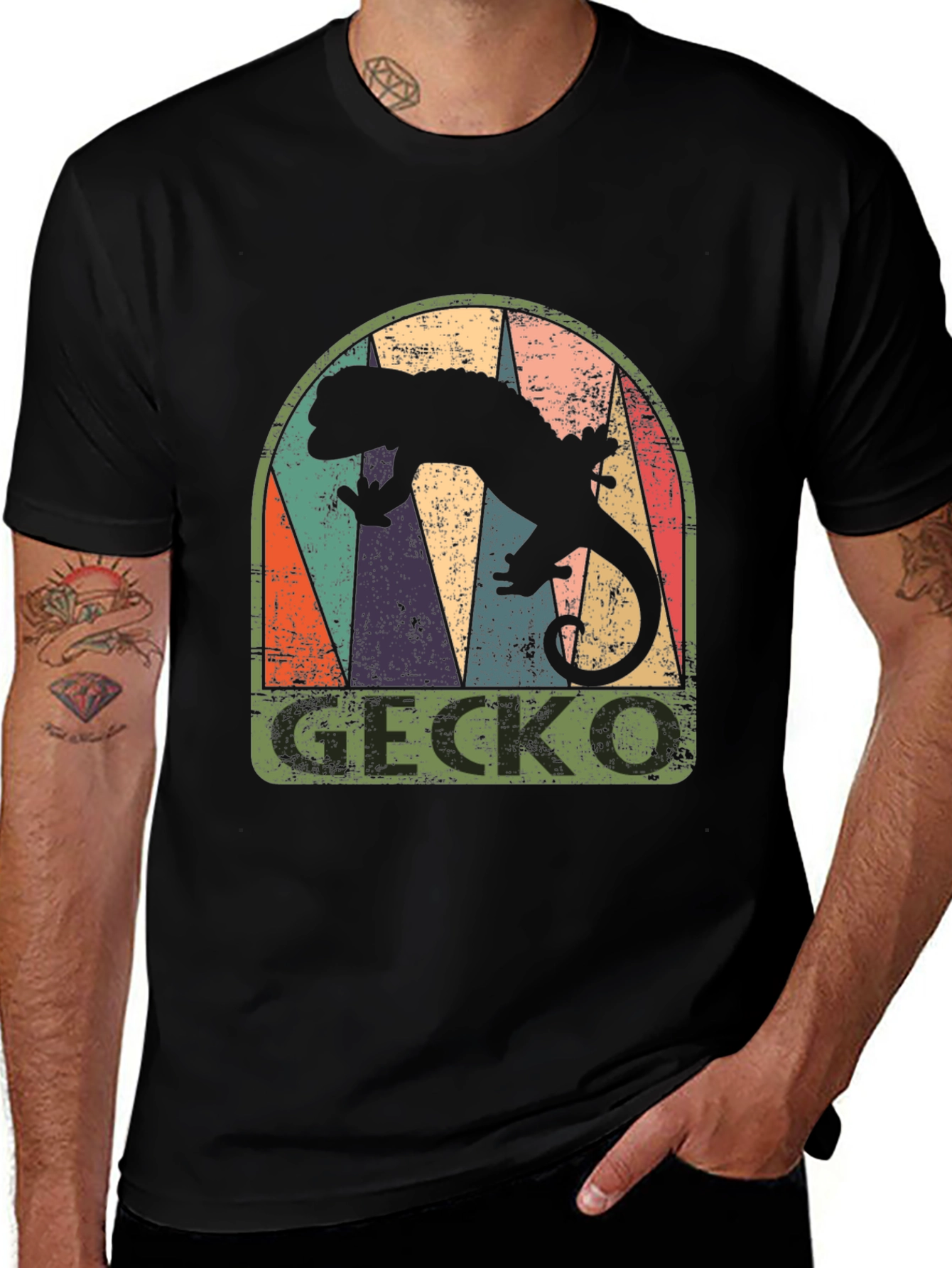 Retro Gecko Graphic T-Shirt - Cool Reptile Tee