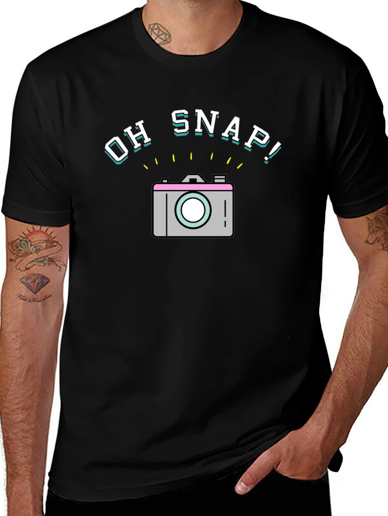 Oh Snap! Graphic T-Shirt - Trendy Camera Design