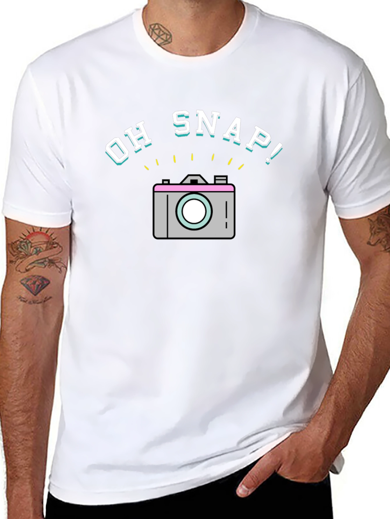 Oh Snap! Graphic T-Shirt - Trendy Camera Design