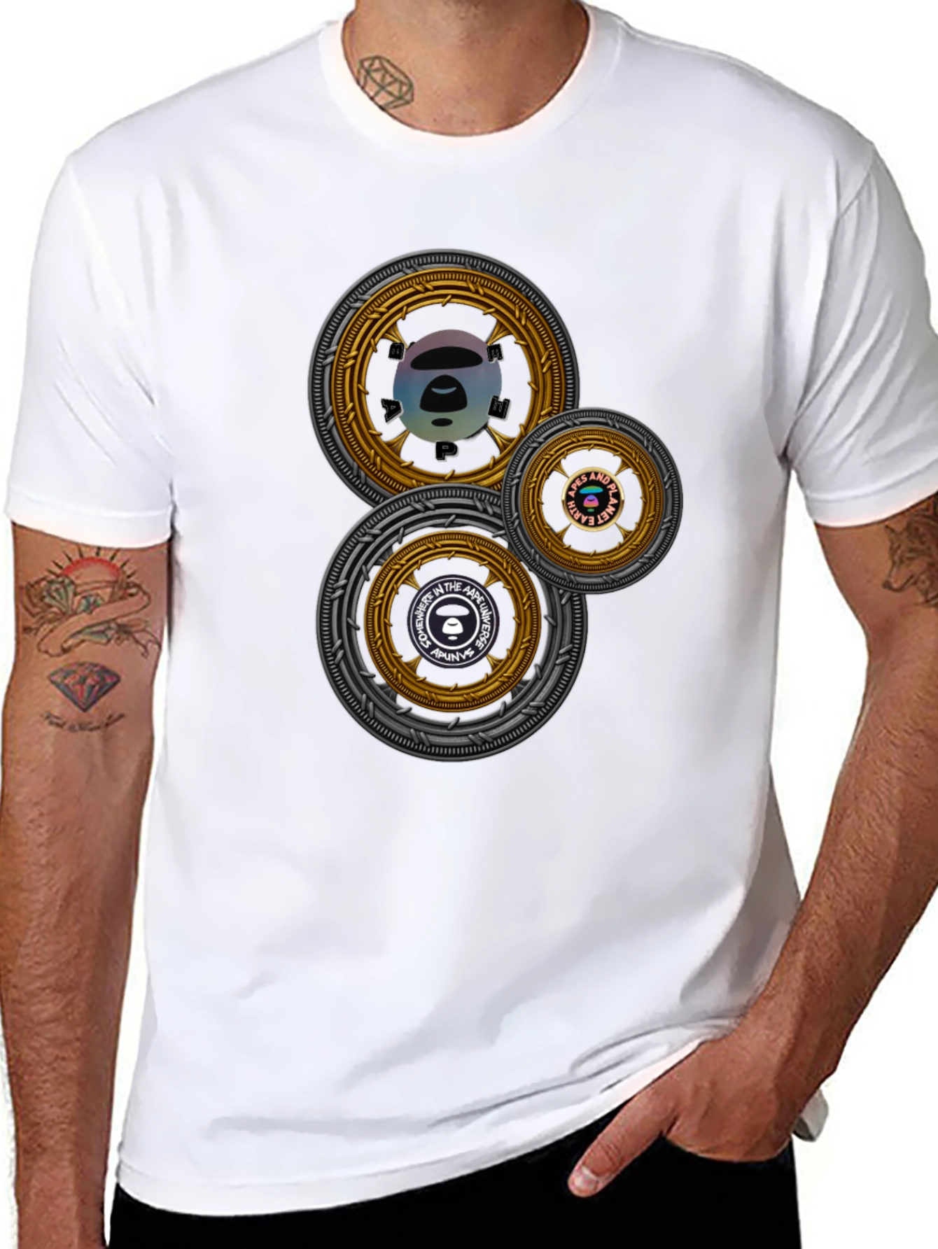 Circular Graphic Print Black T-Shirt