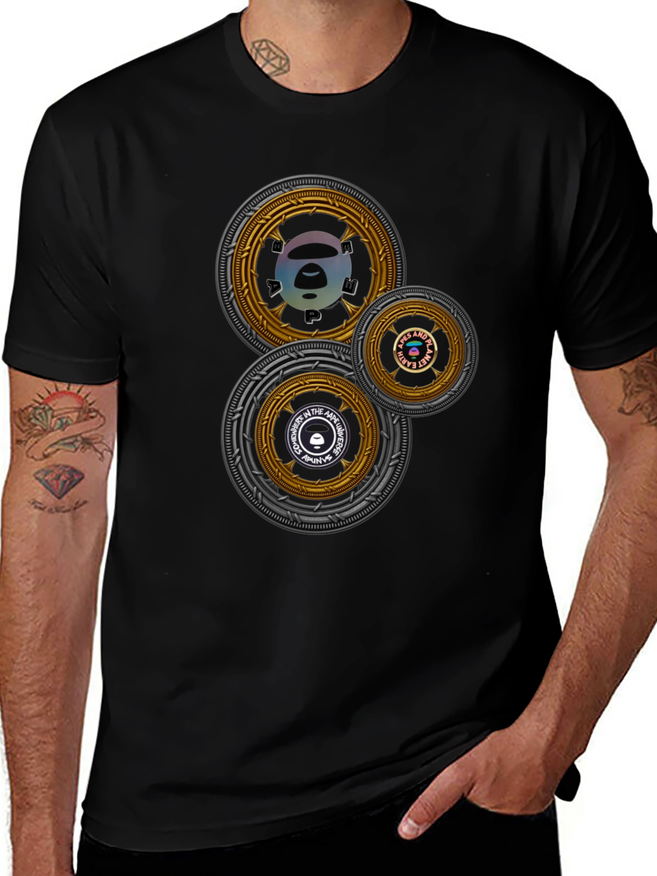Circular Graphic Print Black T-Shirt