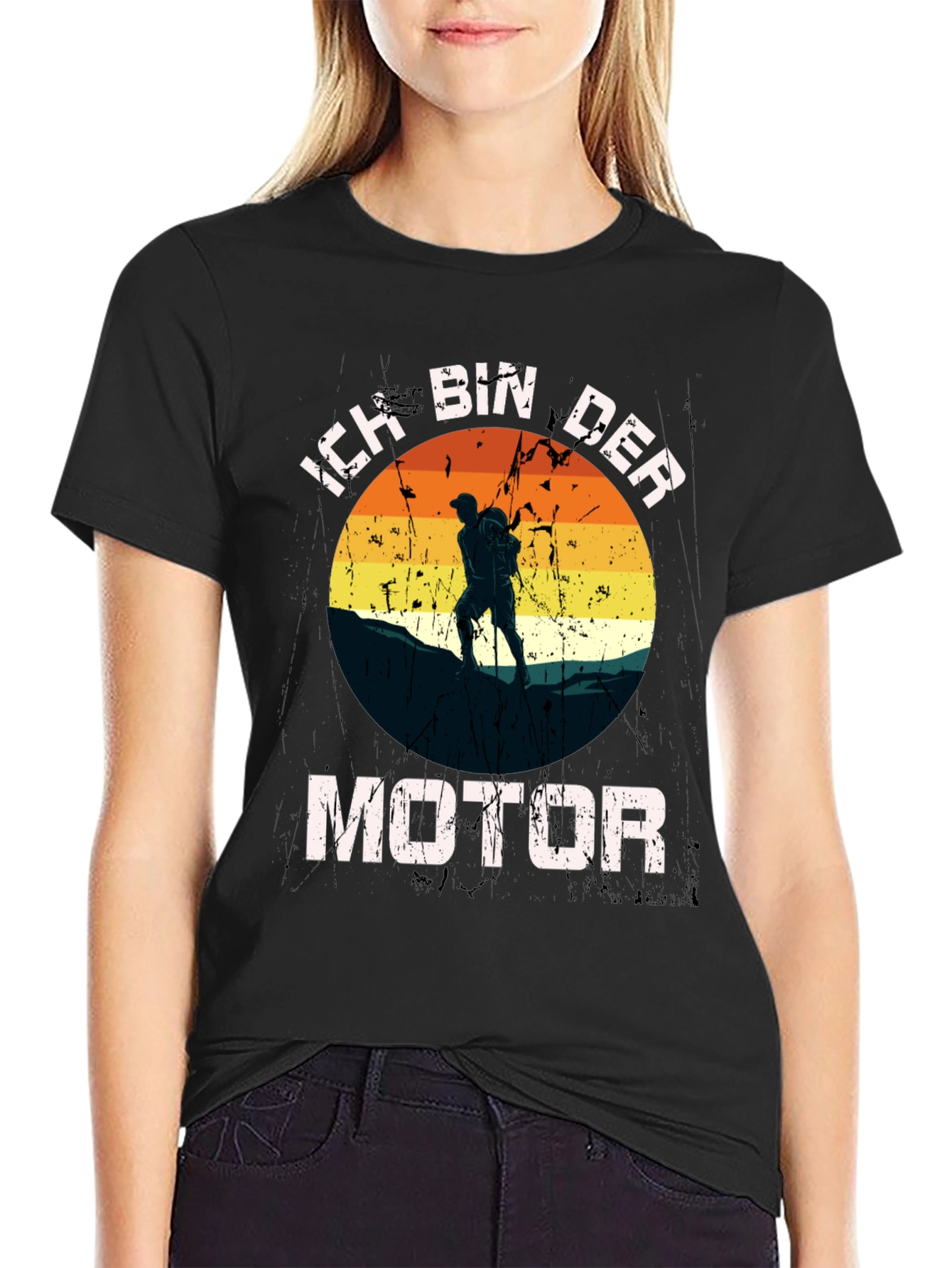 Ich Bin Der Motor Hiking T-Shirt