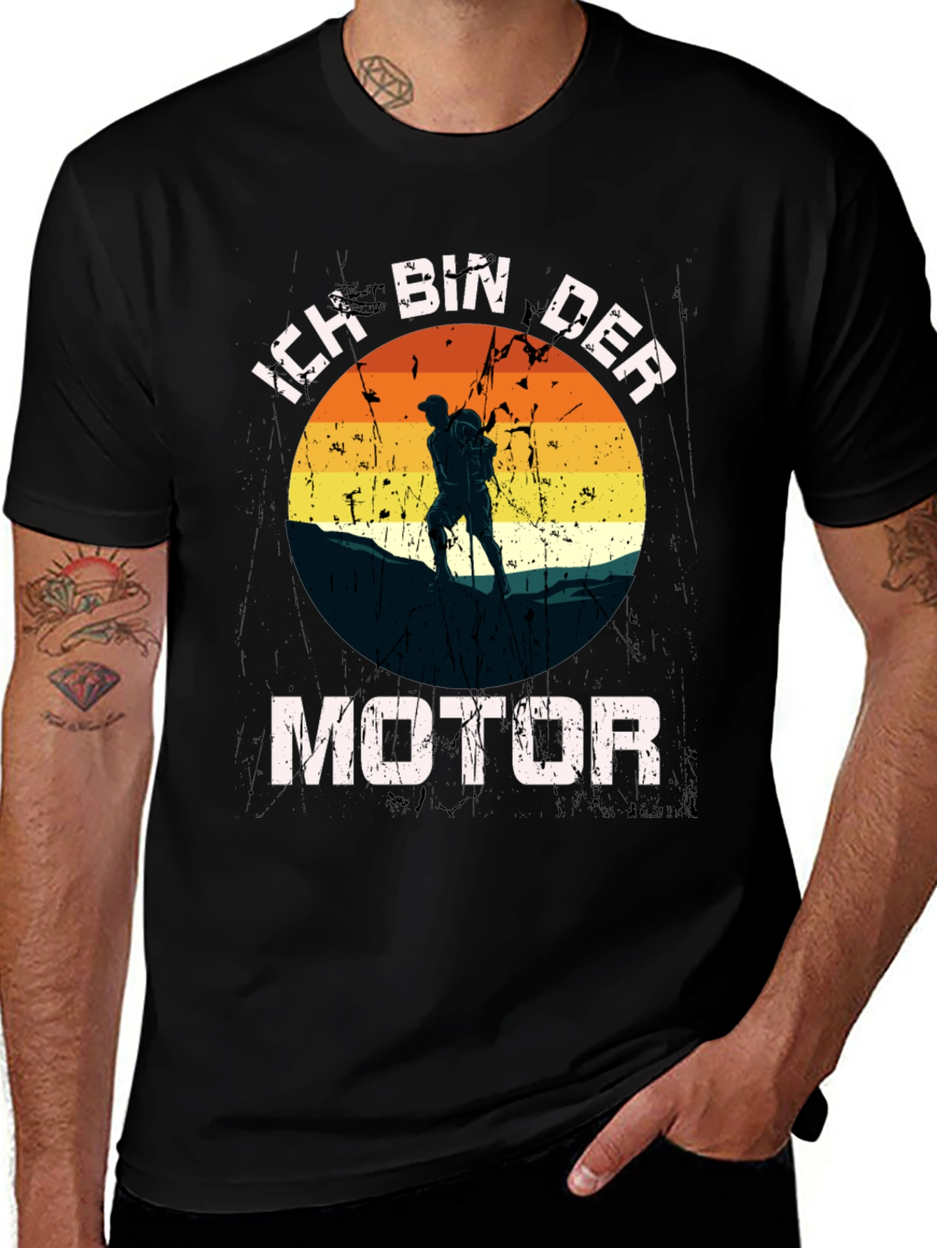Ich Bin Der Motor Hiking T-Shirt