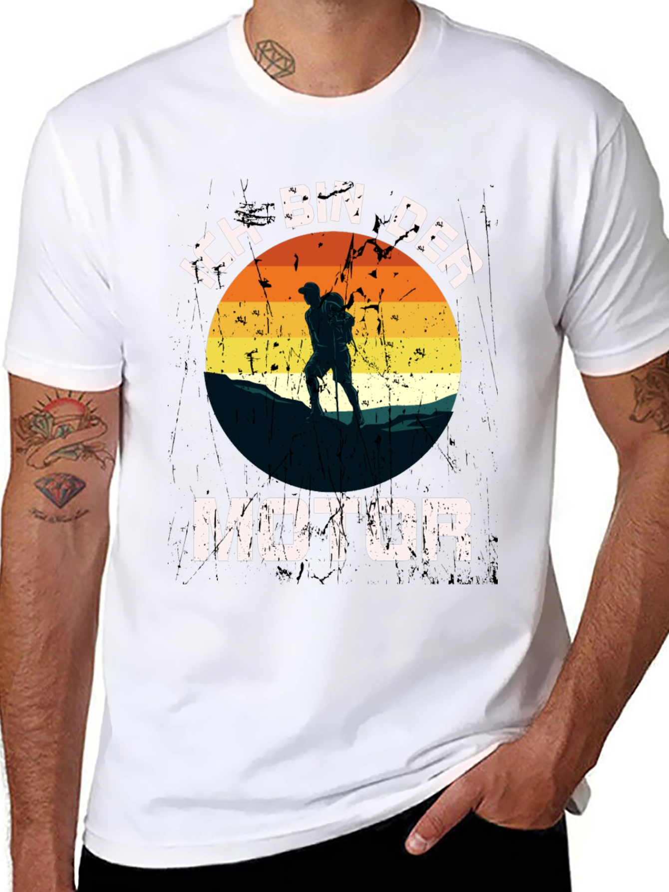 Ich Bin Der Motor Hiking T-Shirt