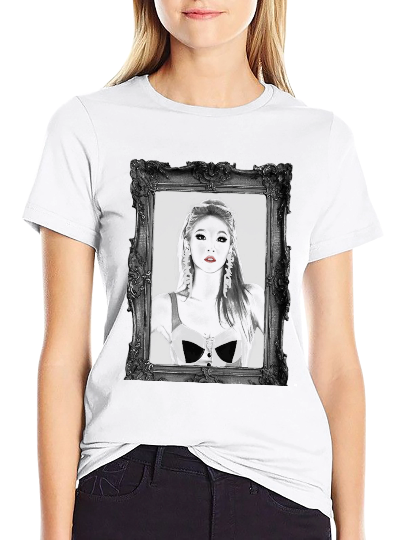 Framed Portrait Graphic Black T-Shirt