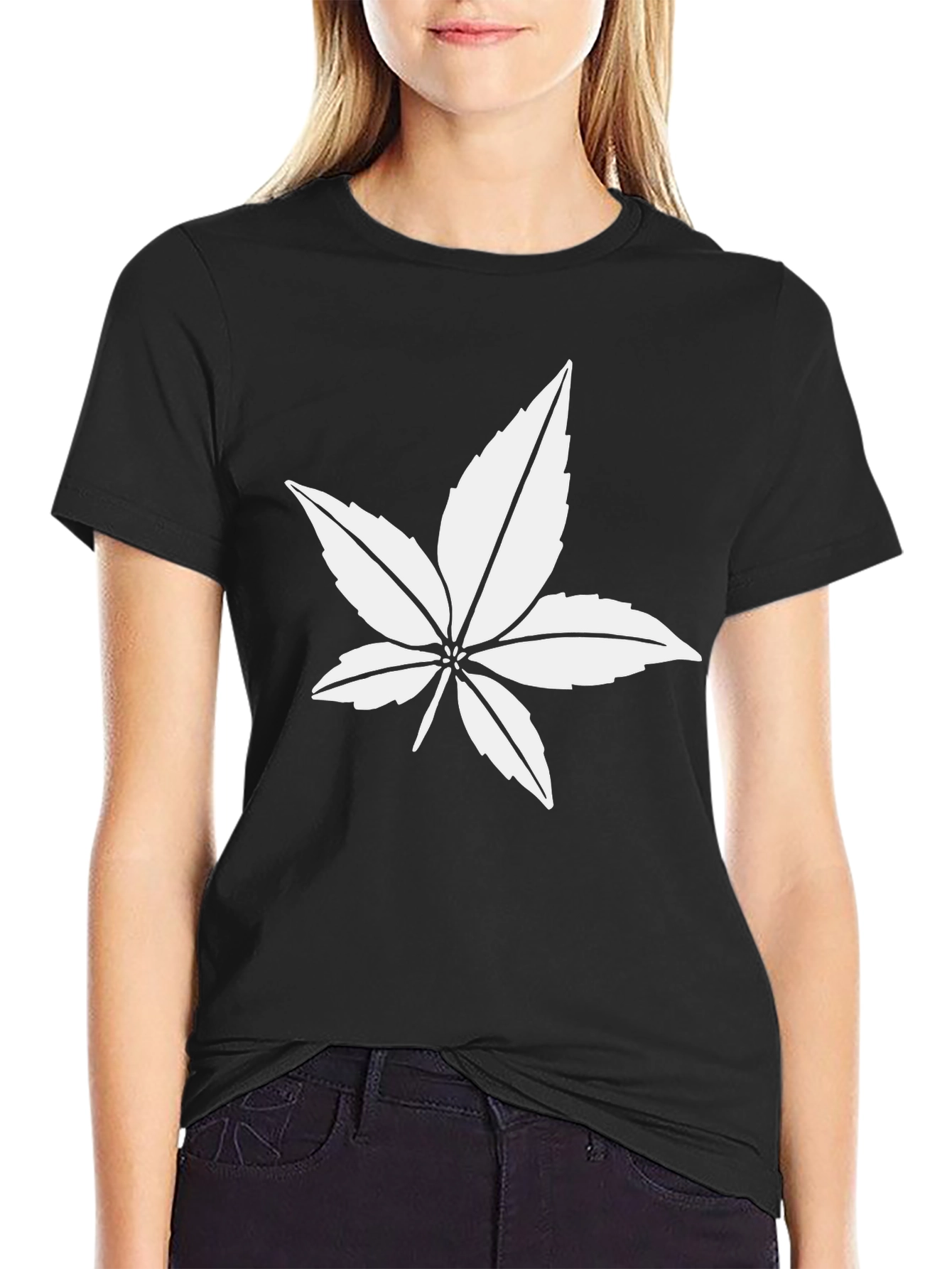Leaf Graphic Black T-Shirt - Casual Style